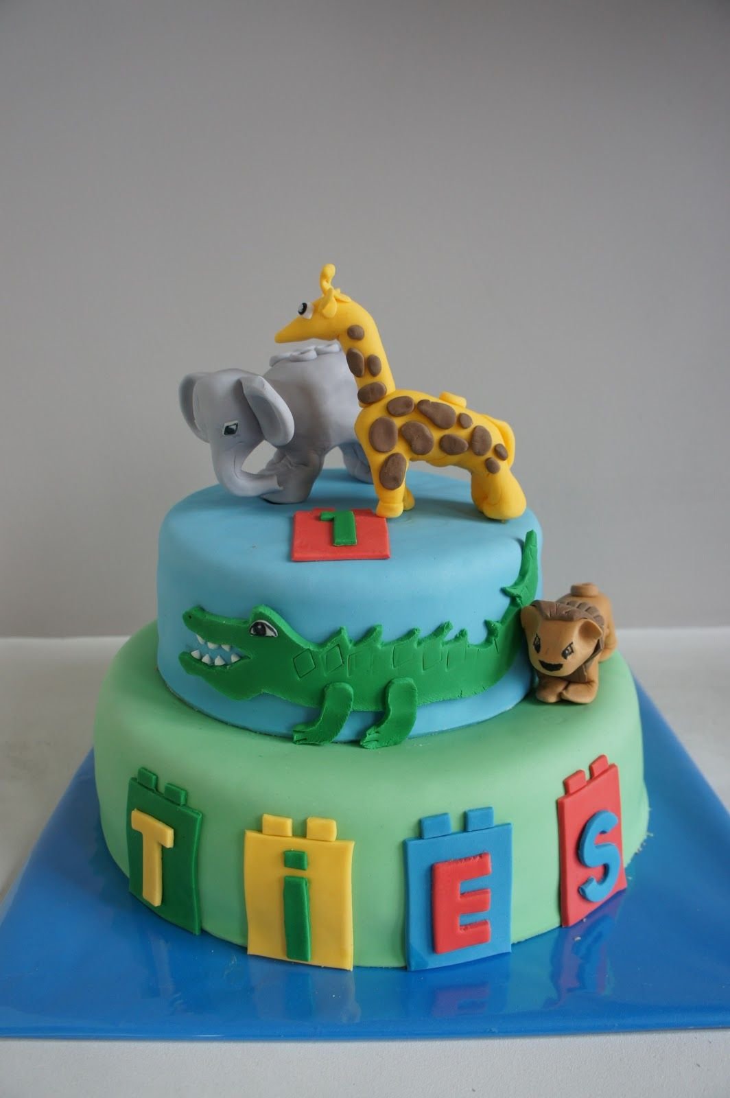 LEGO Duplo торт