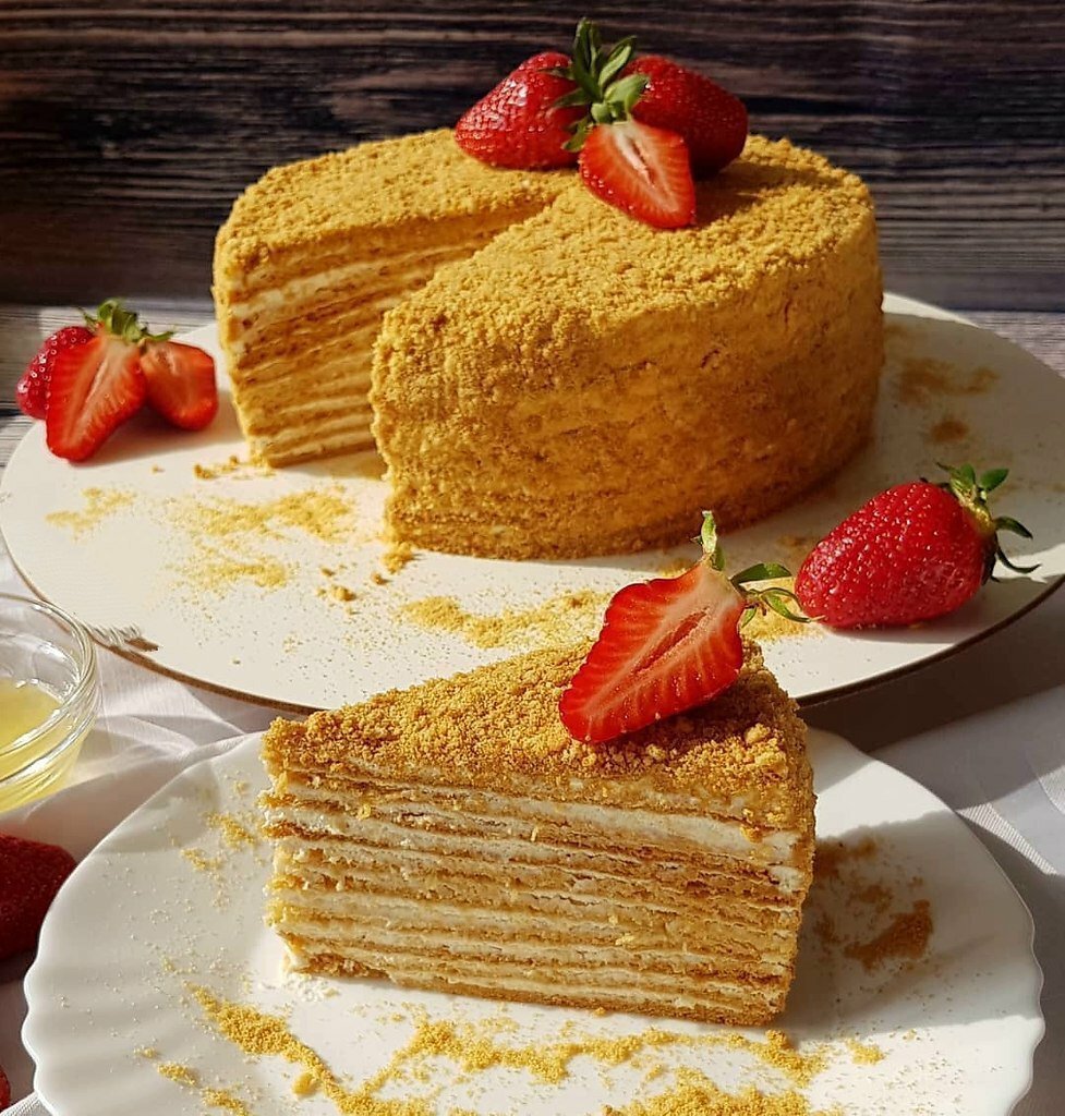 Карамельный медовик