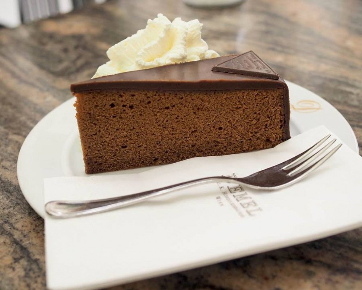 Венский торт «Sacher»
