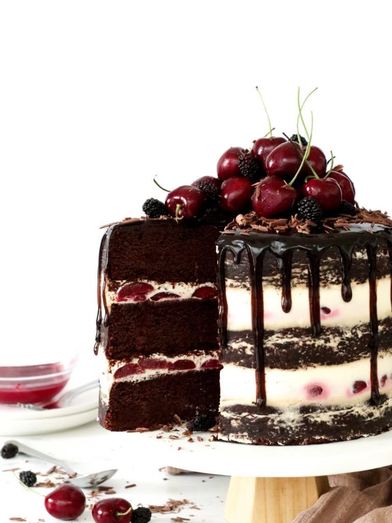 Торт черный лес"Dessert Fantasy"