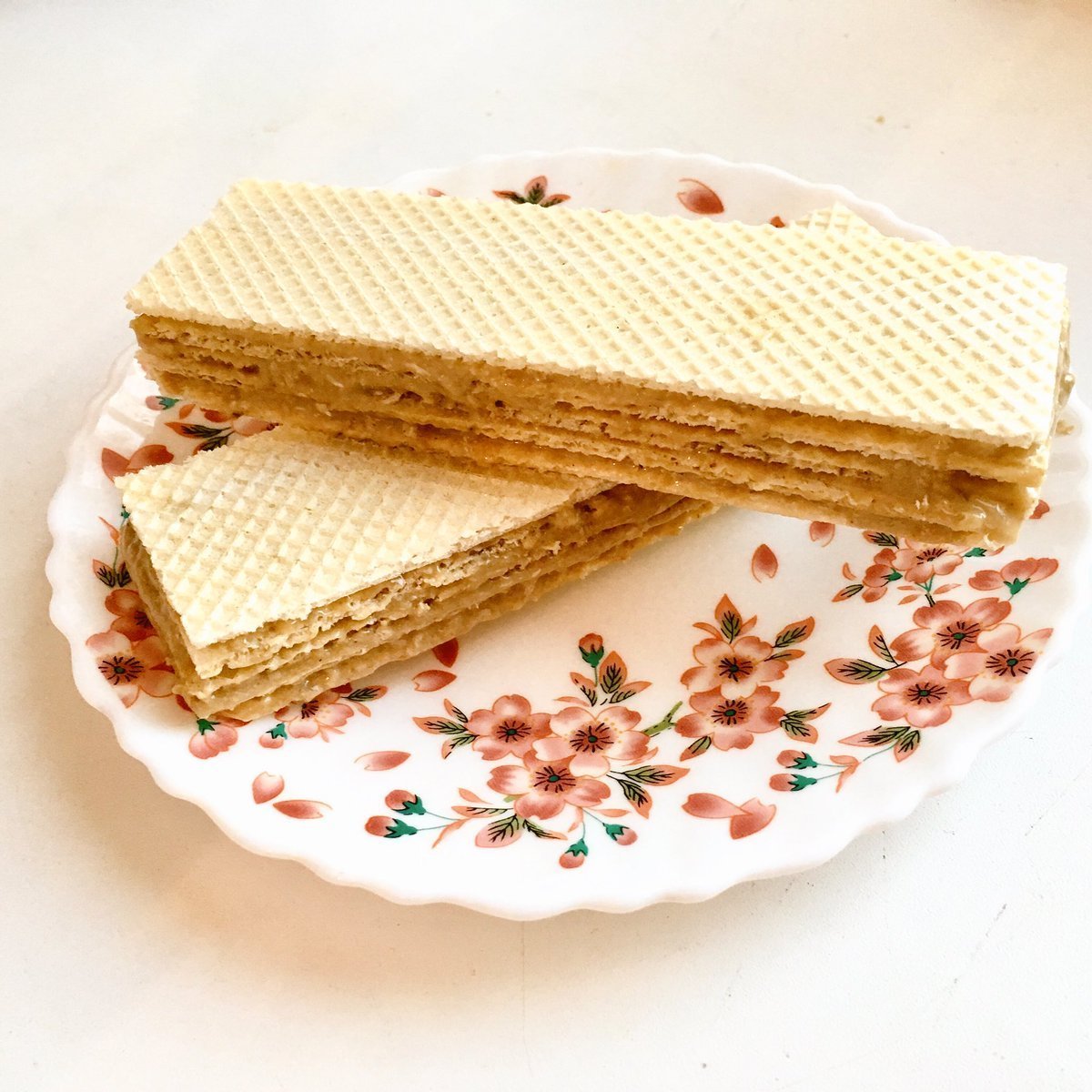 Десерт из вафельных коржей