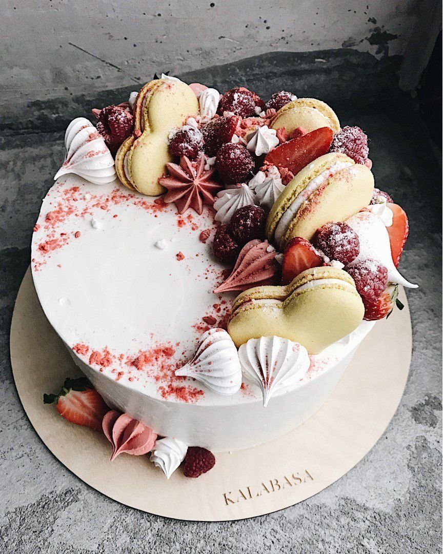 Кафе-кондитерская «Café l’Éclair»