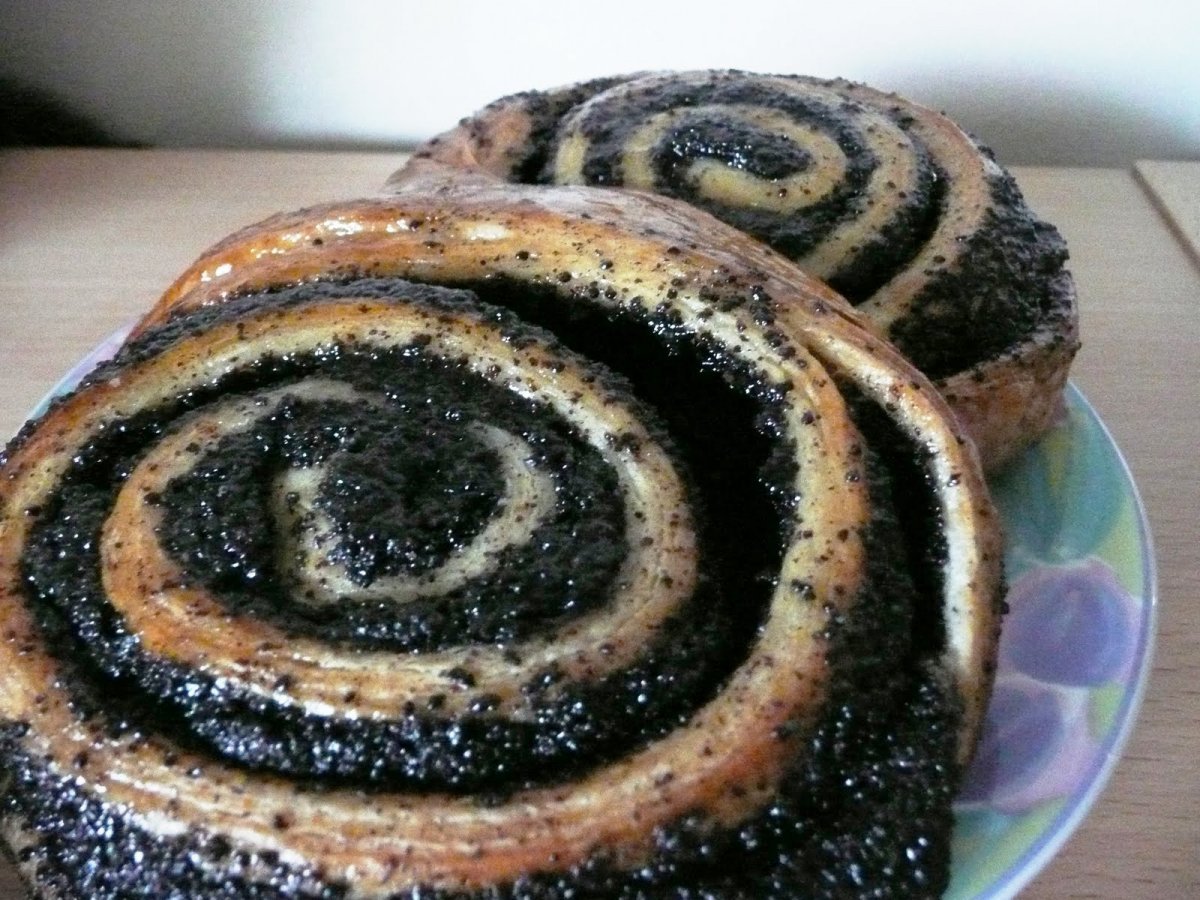 Рулет с маком