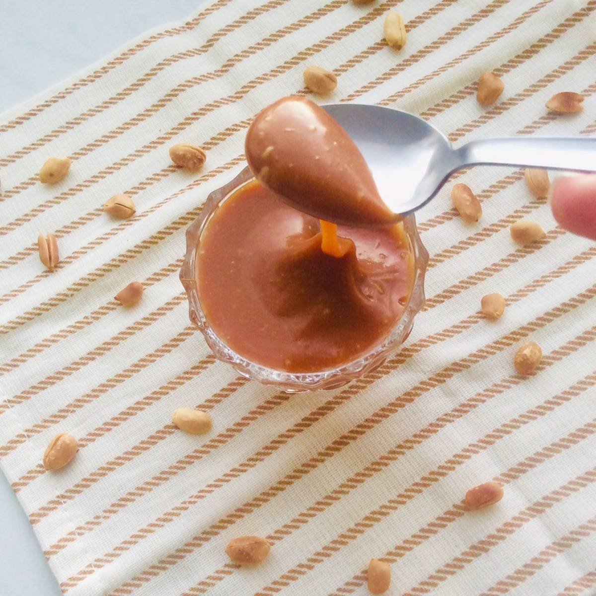 Соленая карамель с корицей