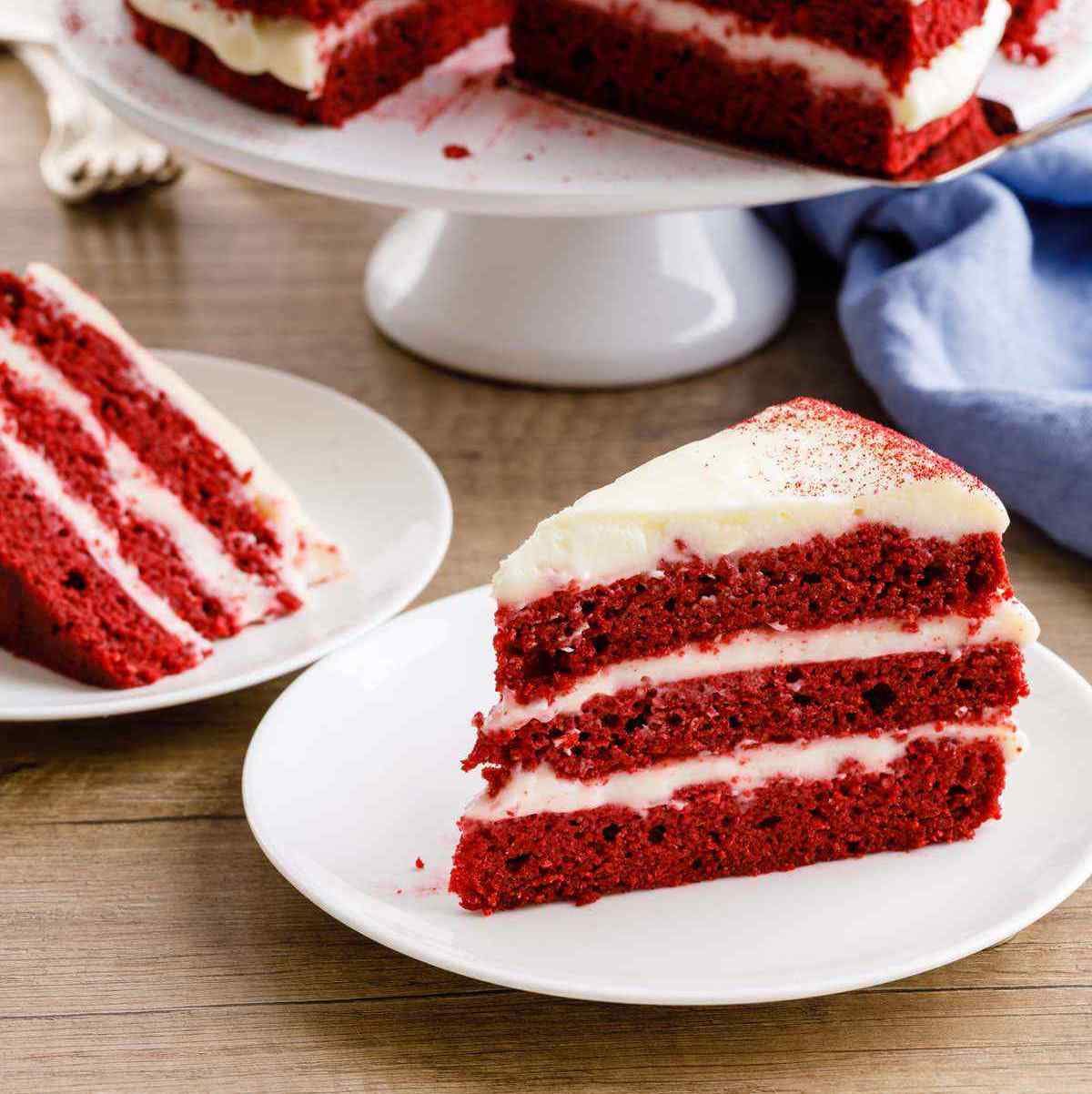 Торта "красный бархат" (Red Velvet).