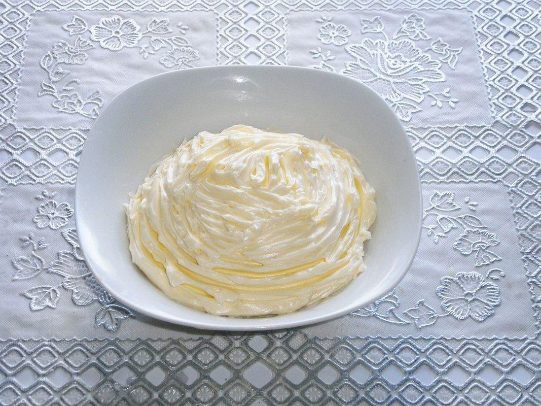 Масляный крем для цветов на торт