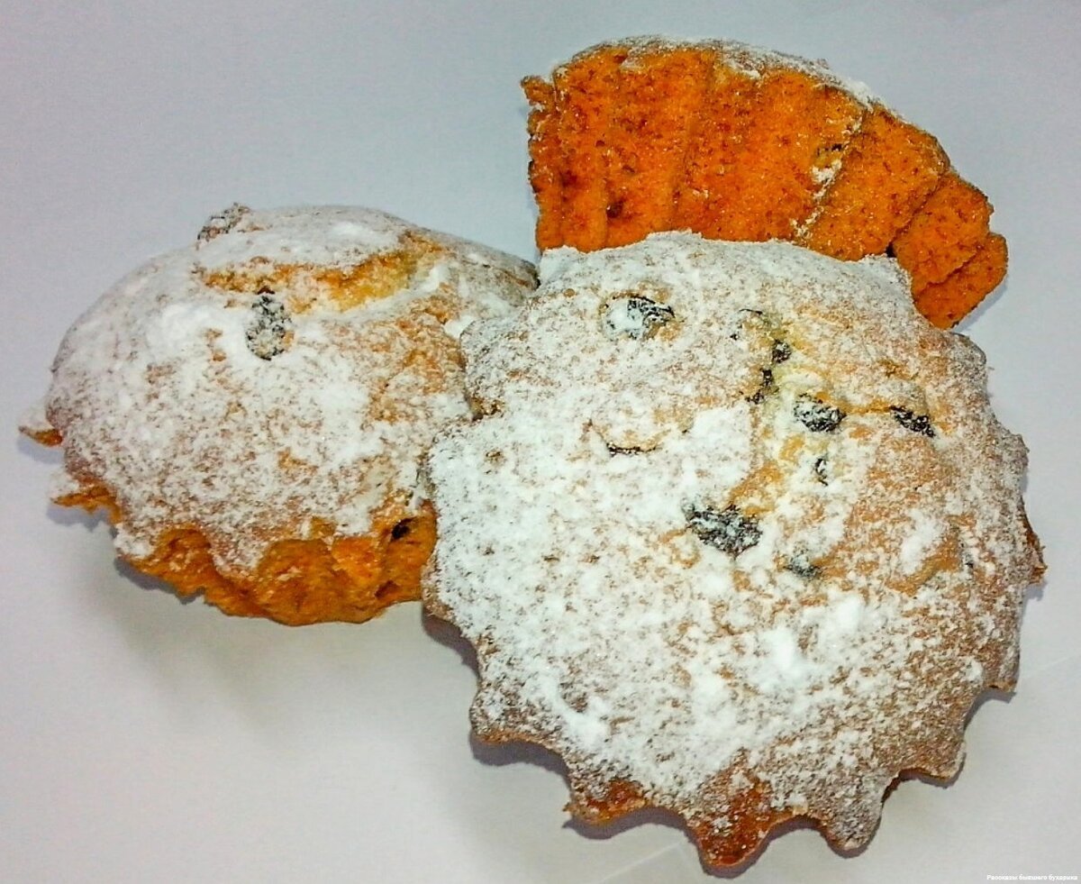 Кекс столичный с изюмом