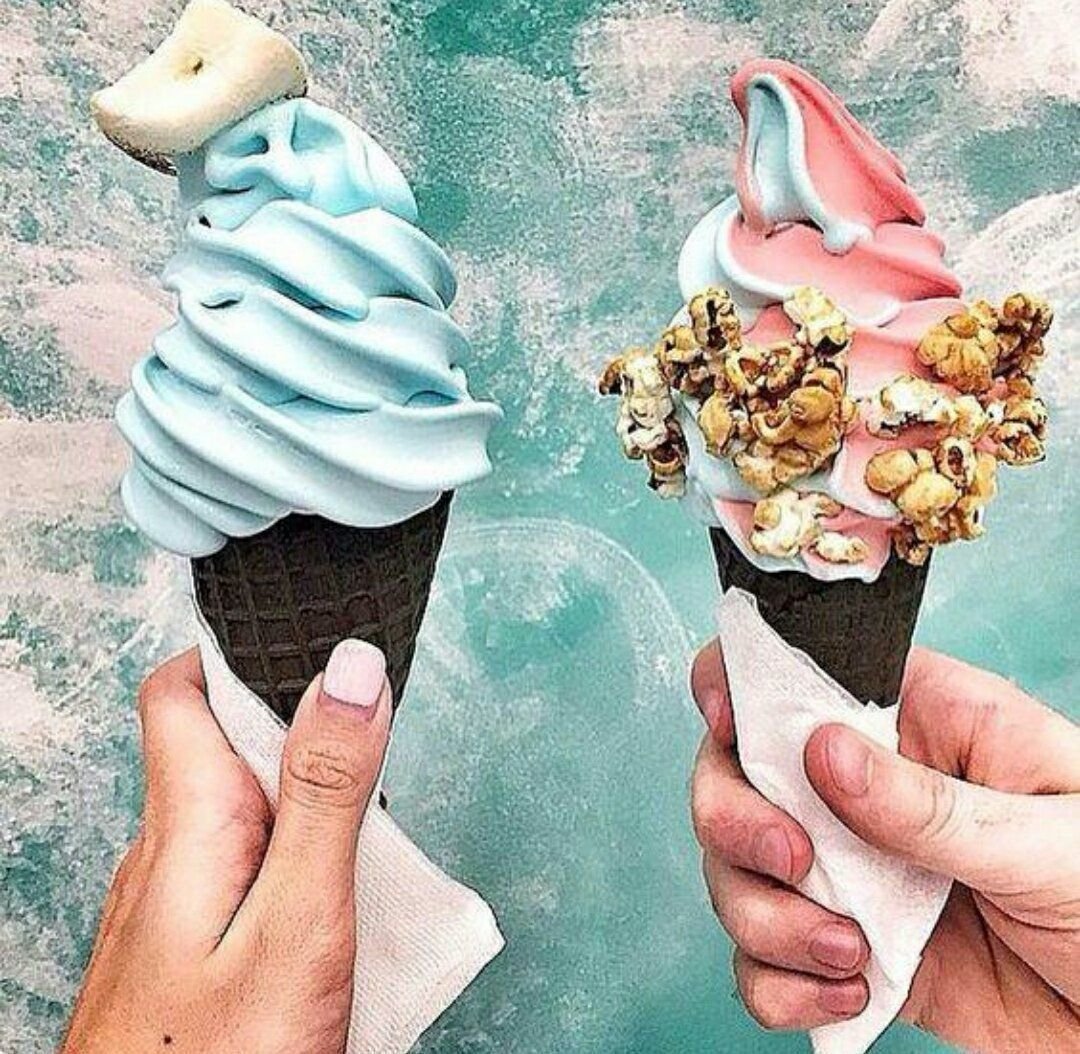 Мороженого "Knickerbocker Glory