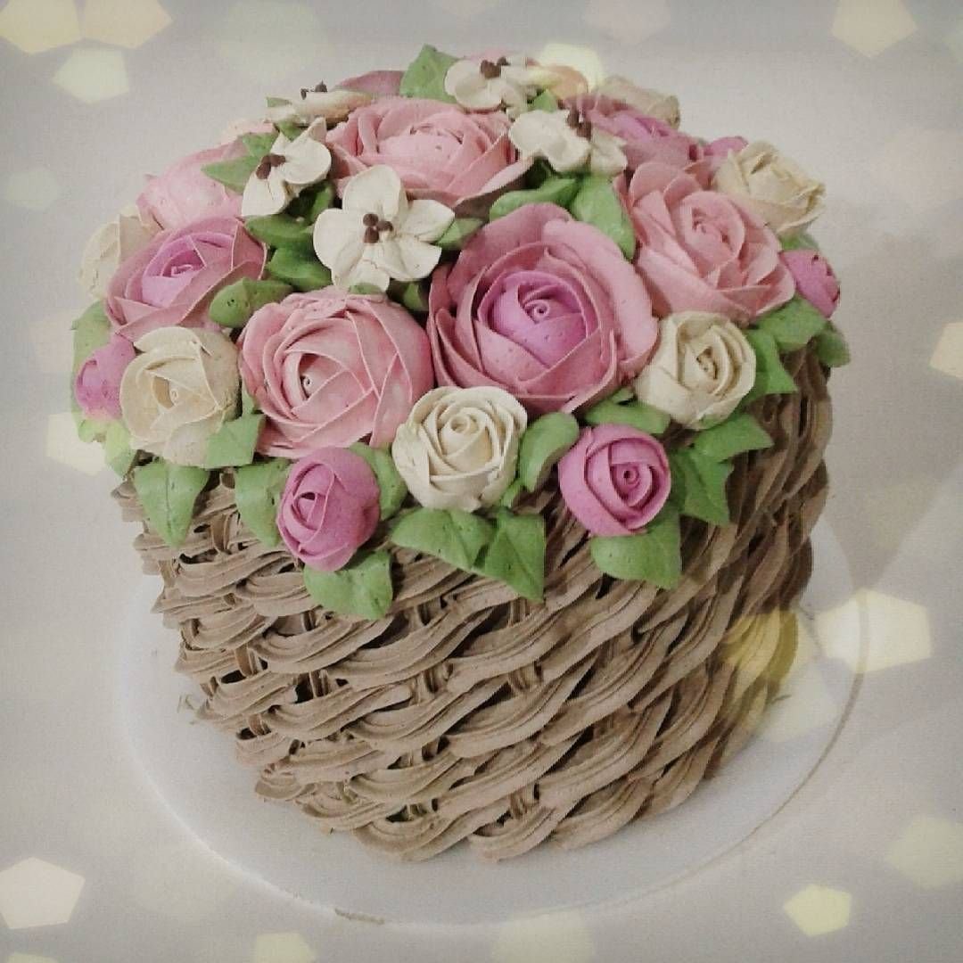 Украшения из белкового крема