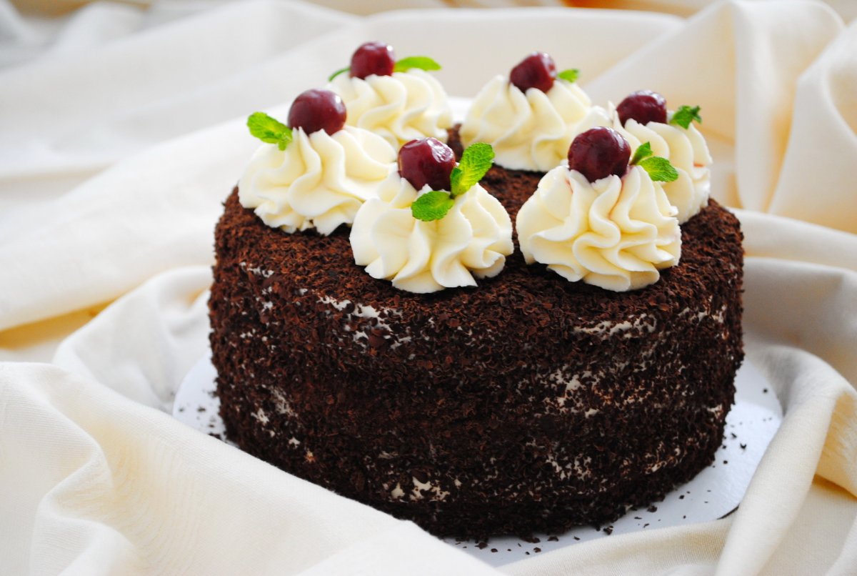 Торт "чёрный лес" (Black Forest Cake)