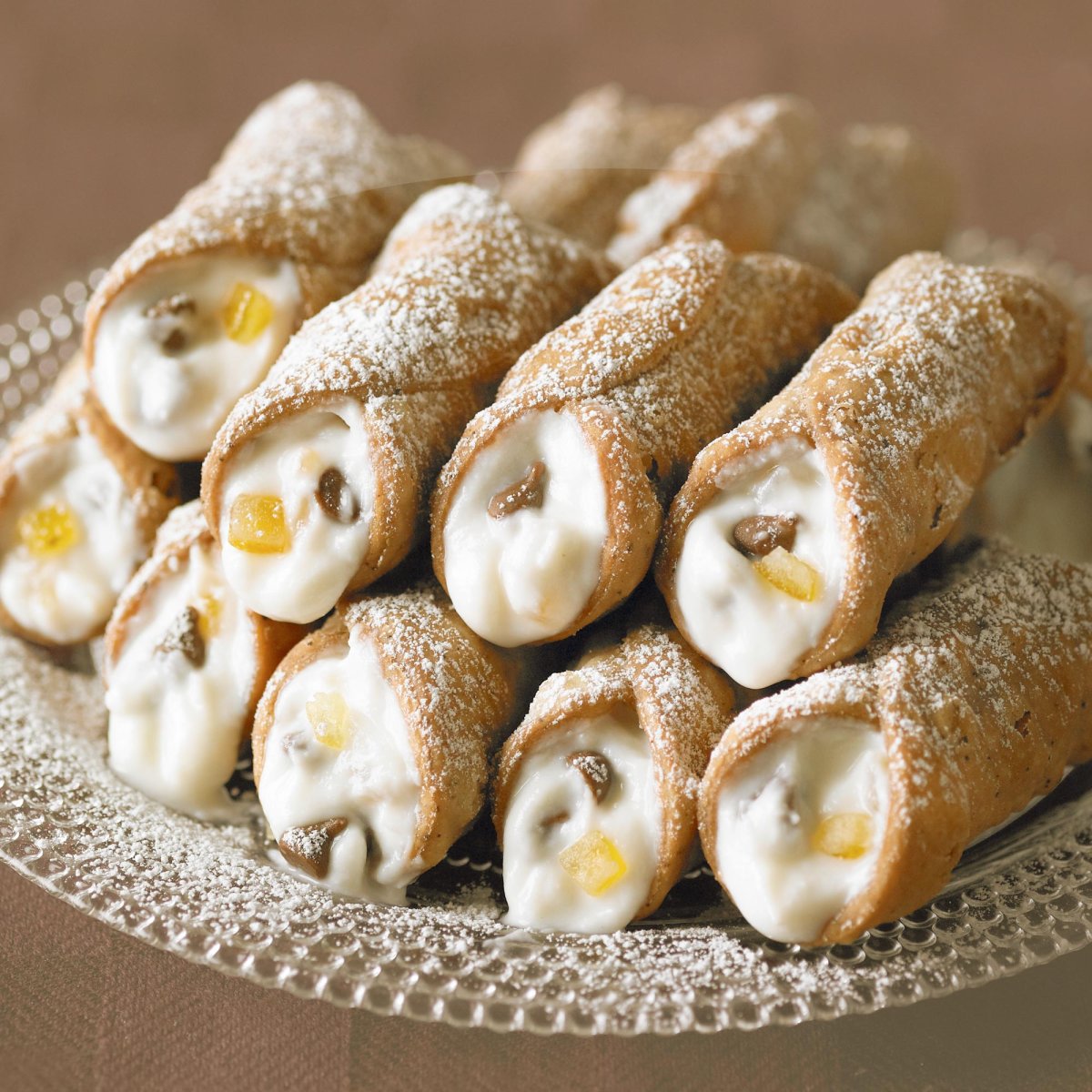 Фон Канноли