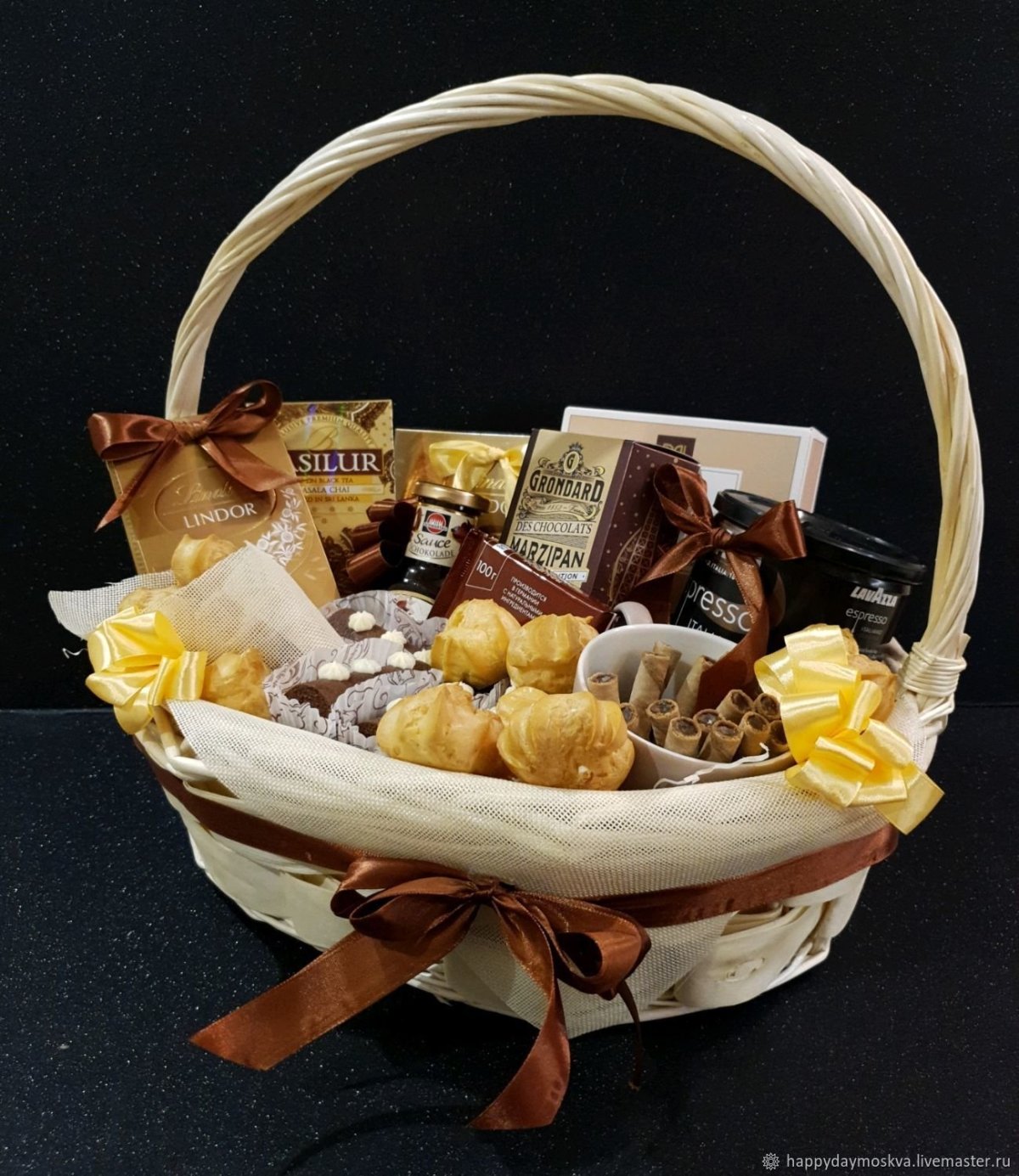 Корзинки на новый год с подарками