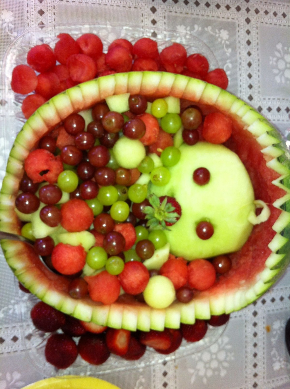 Карвинг корзина из арбуза