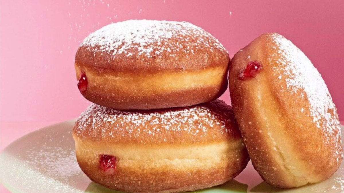 Пончик с джемом