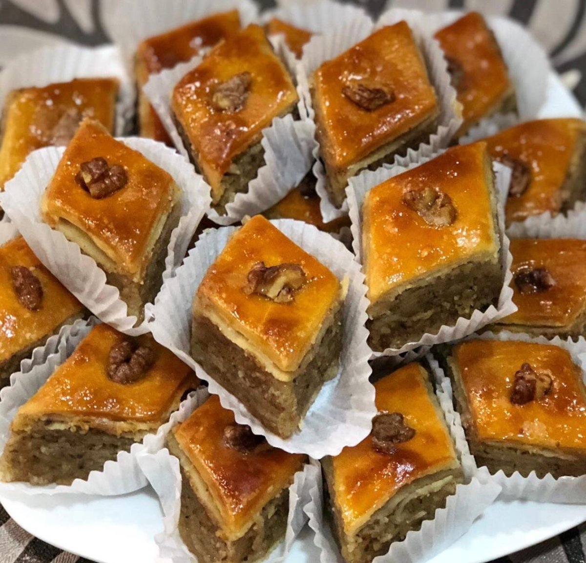 Пахлава медовая турецкая