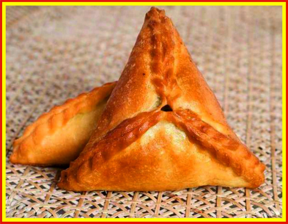 Чай и выпечка треугольник