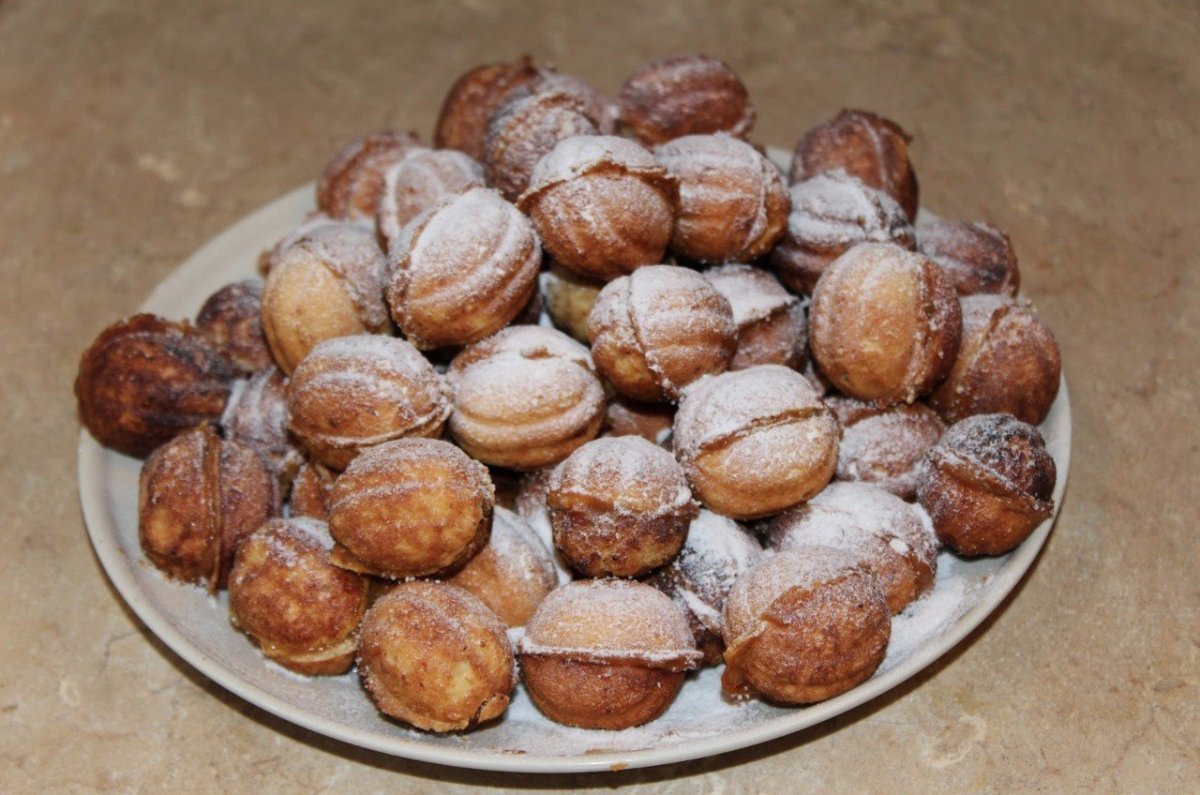 Печенье орешки со сгущенкой
