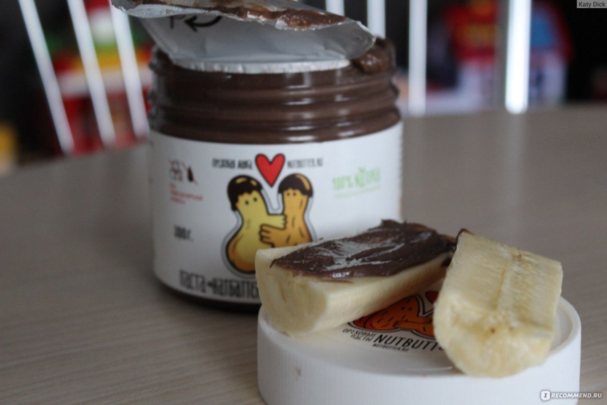 Nutella с хлебными палочками