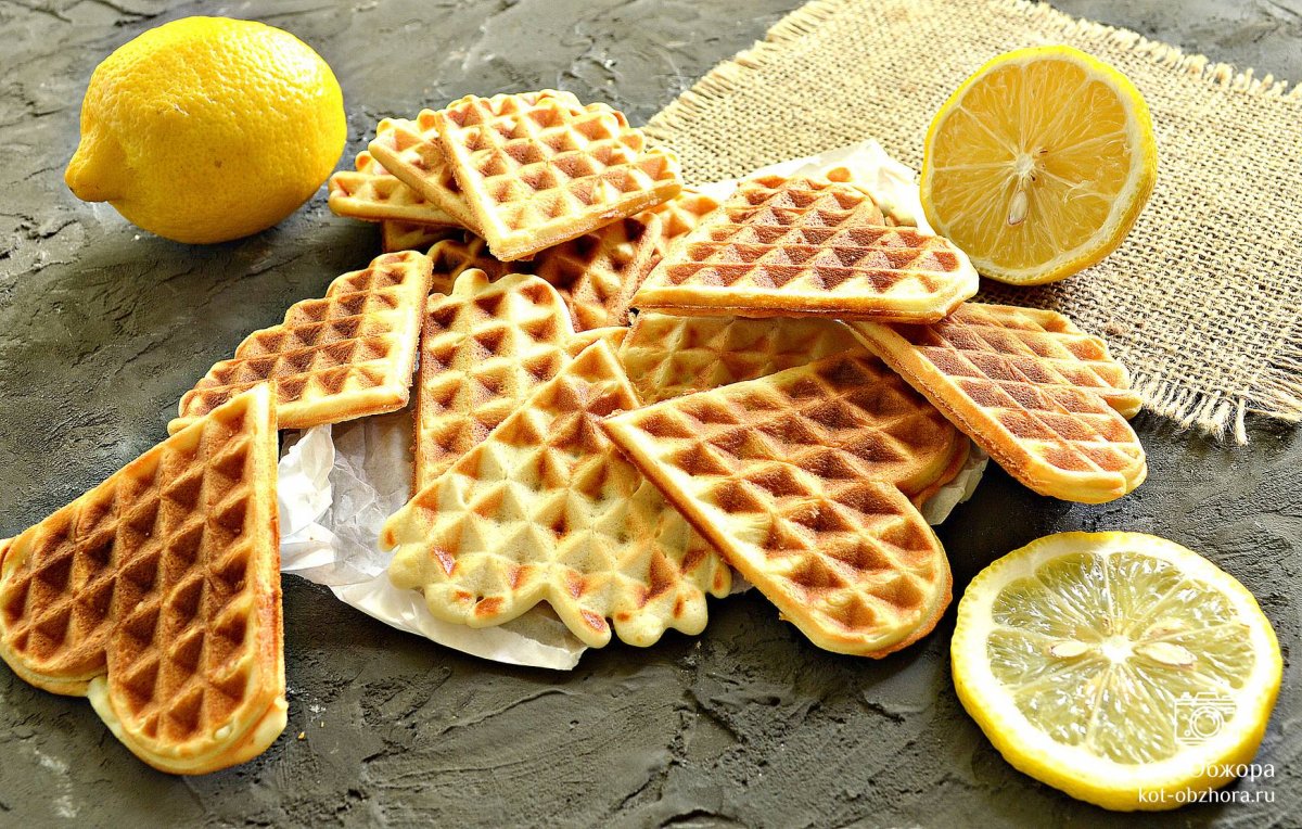 Вафли в вафельнице