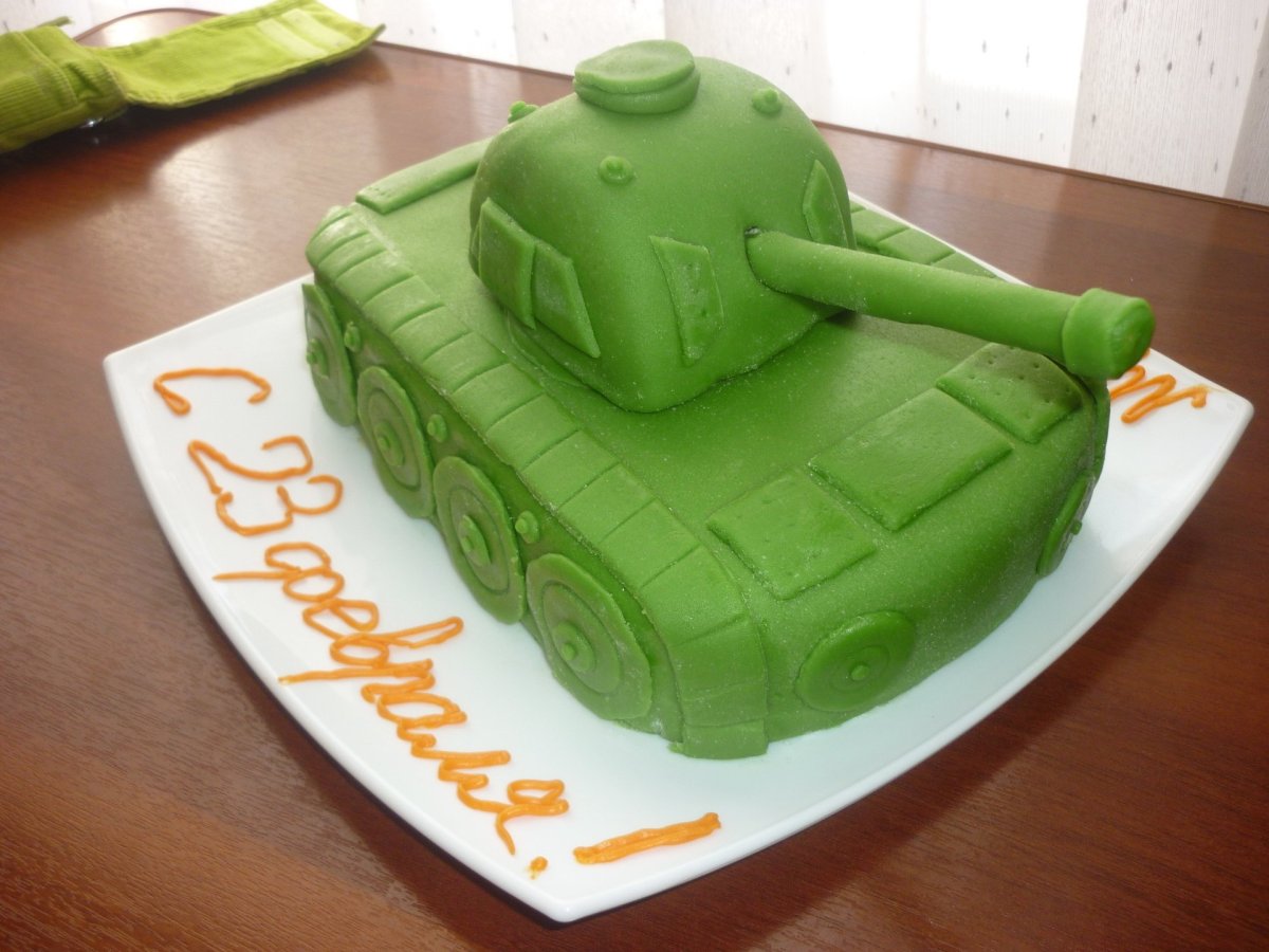 Торт танк кв 2