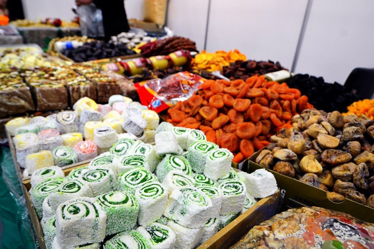 Рахат лукум, нуга, пахлава