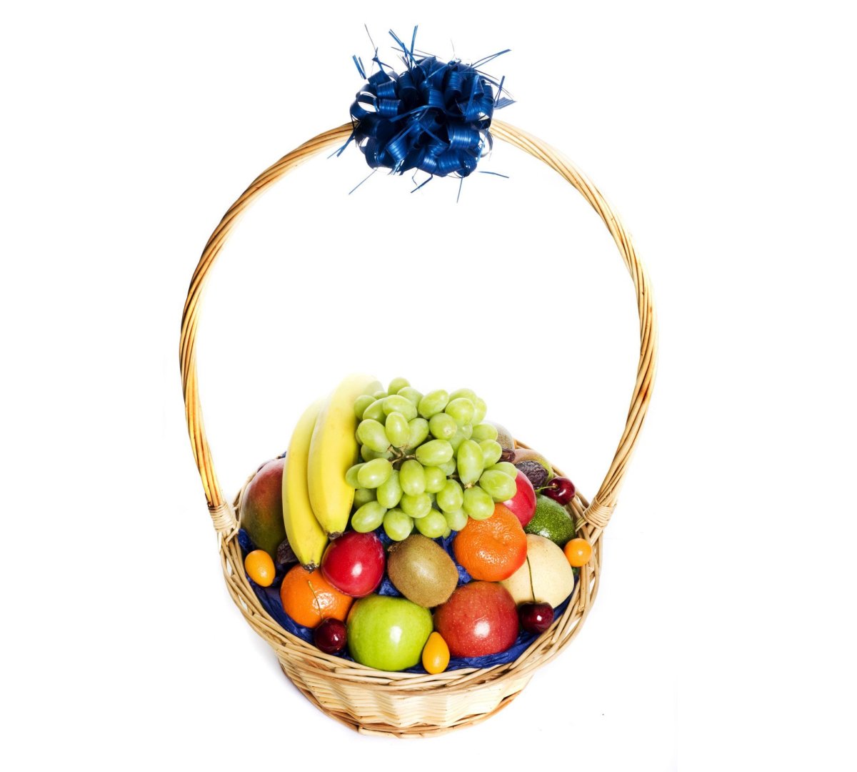 Корзина с фруктами