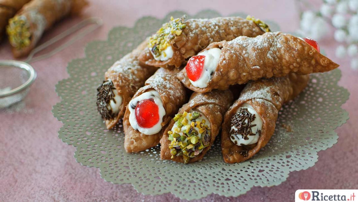 Канноли с кремом из маскарпоне
