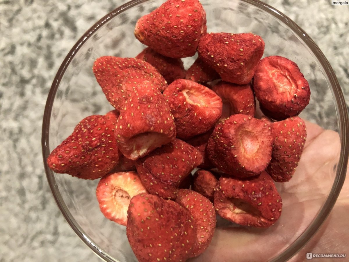 Засушенная клубника