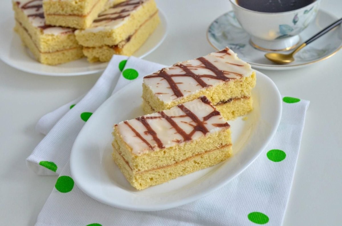 Песочное пирожное
