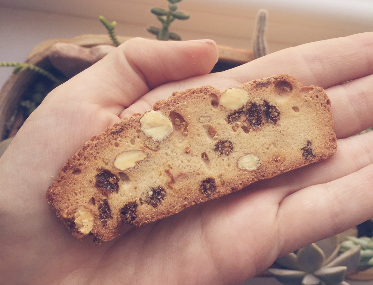Печенье полено с изюмом