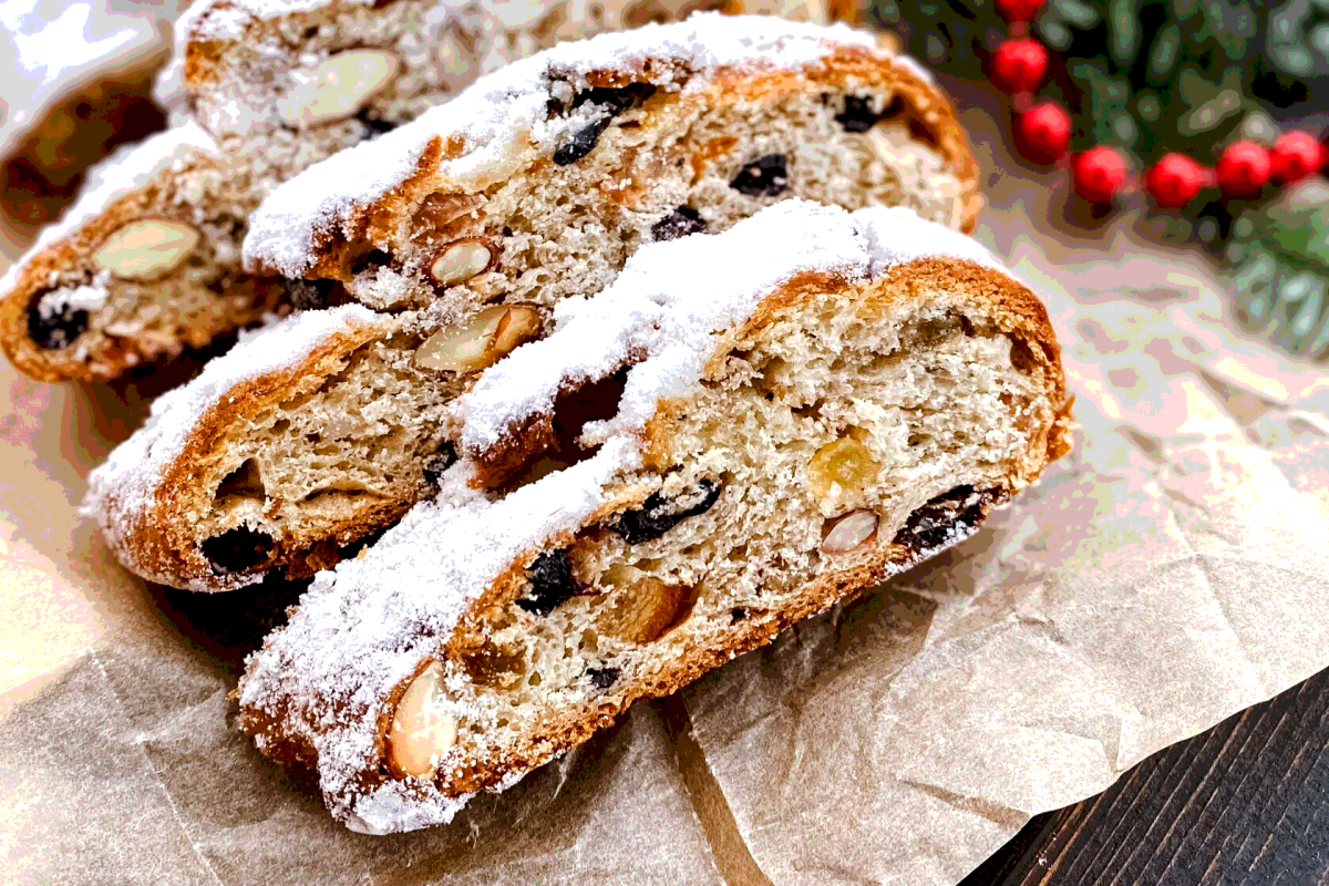 Хлебцы с клюквой и изюмом