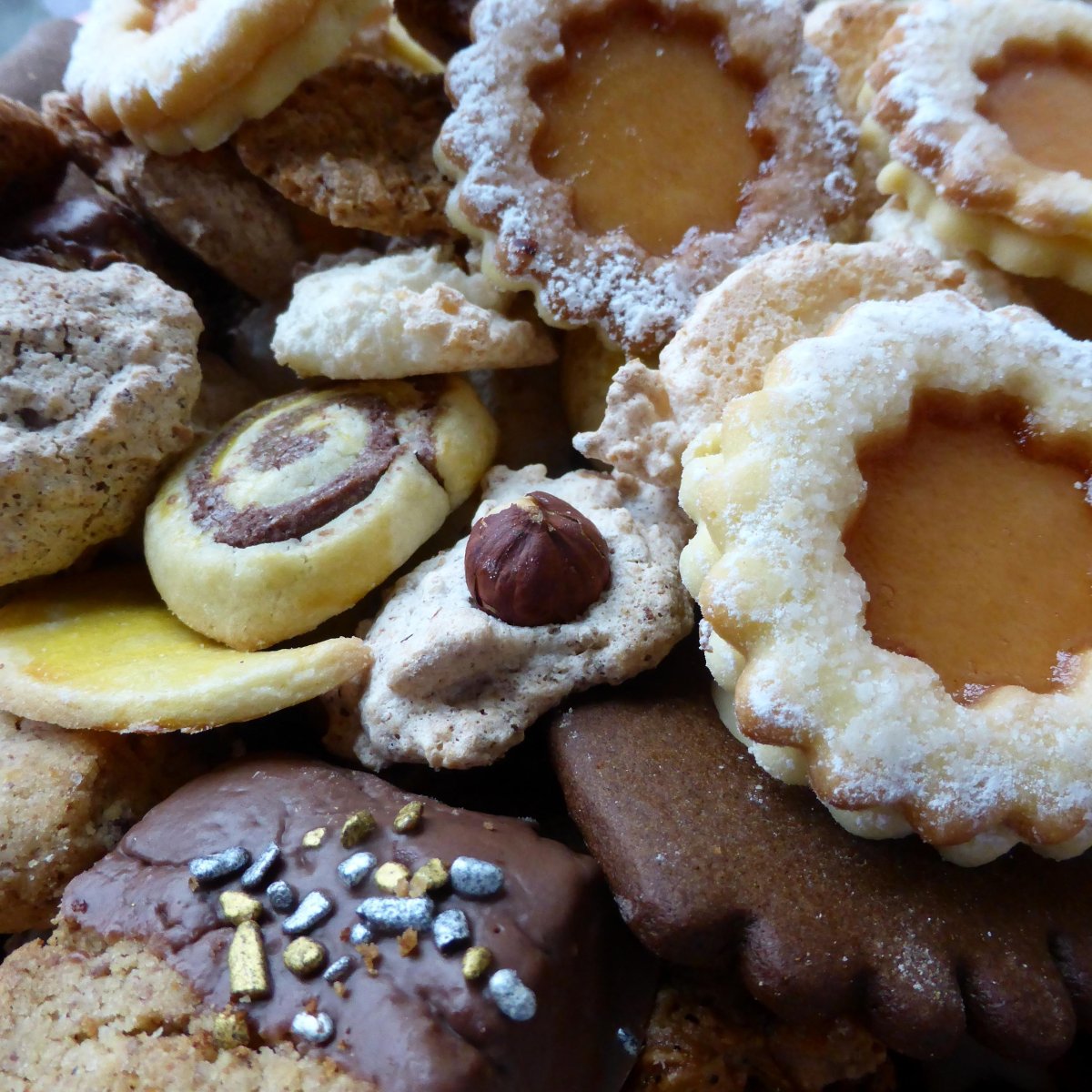 Розовые печеньки
