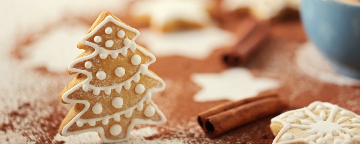Печенье на сером фоне