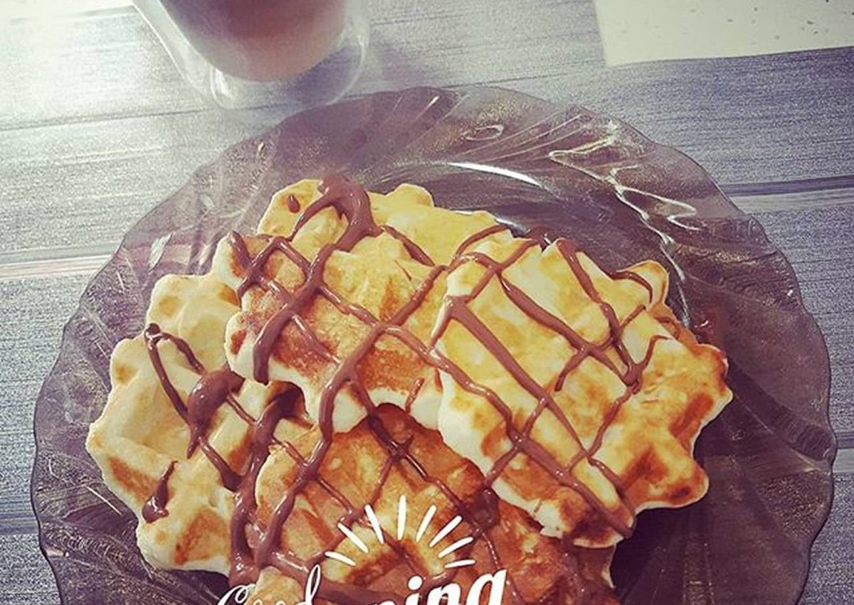 Бельгийские вафли с кленовым сиропом
