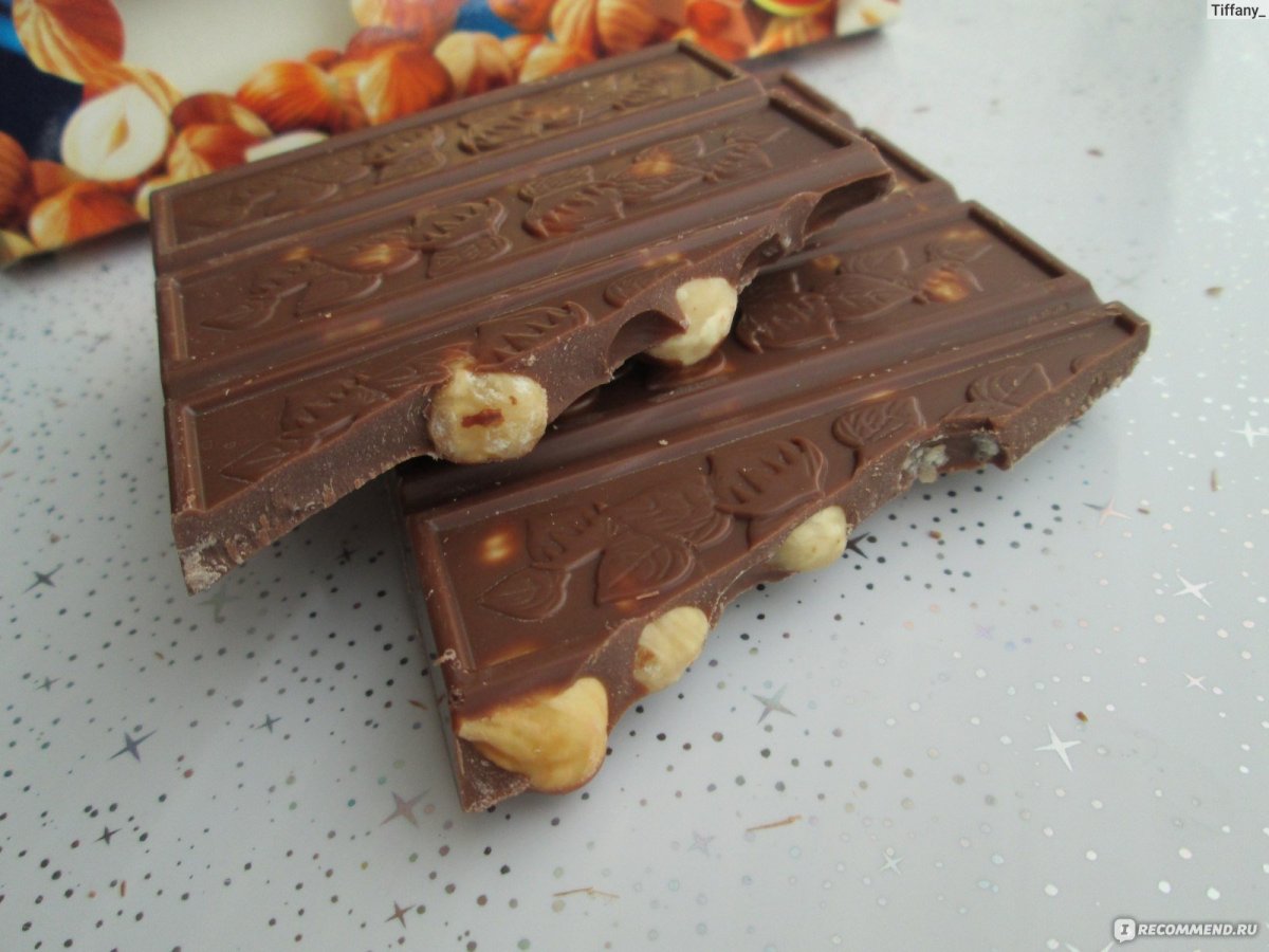 Шоколад с цельным фундуком Choco
