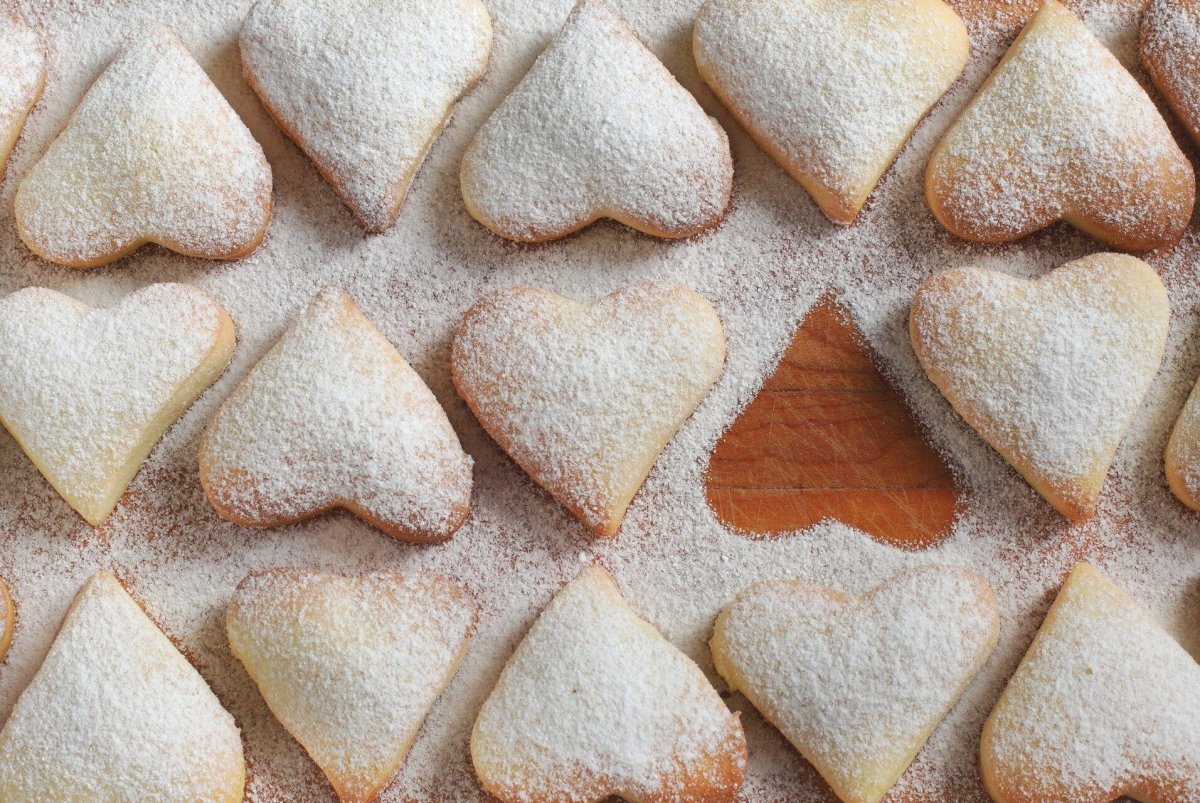 Фон с сердечками печенек