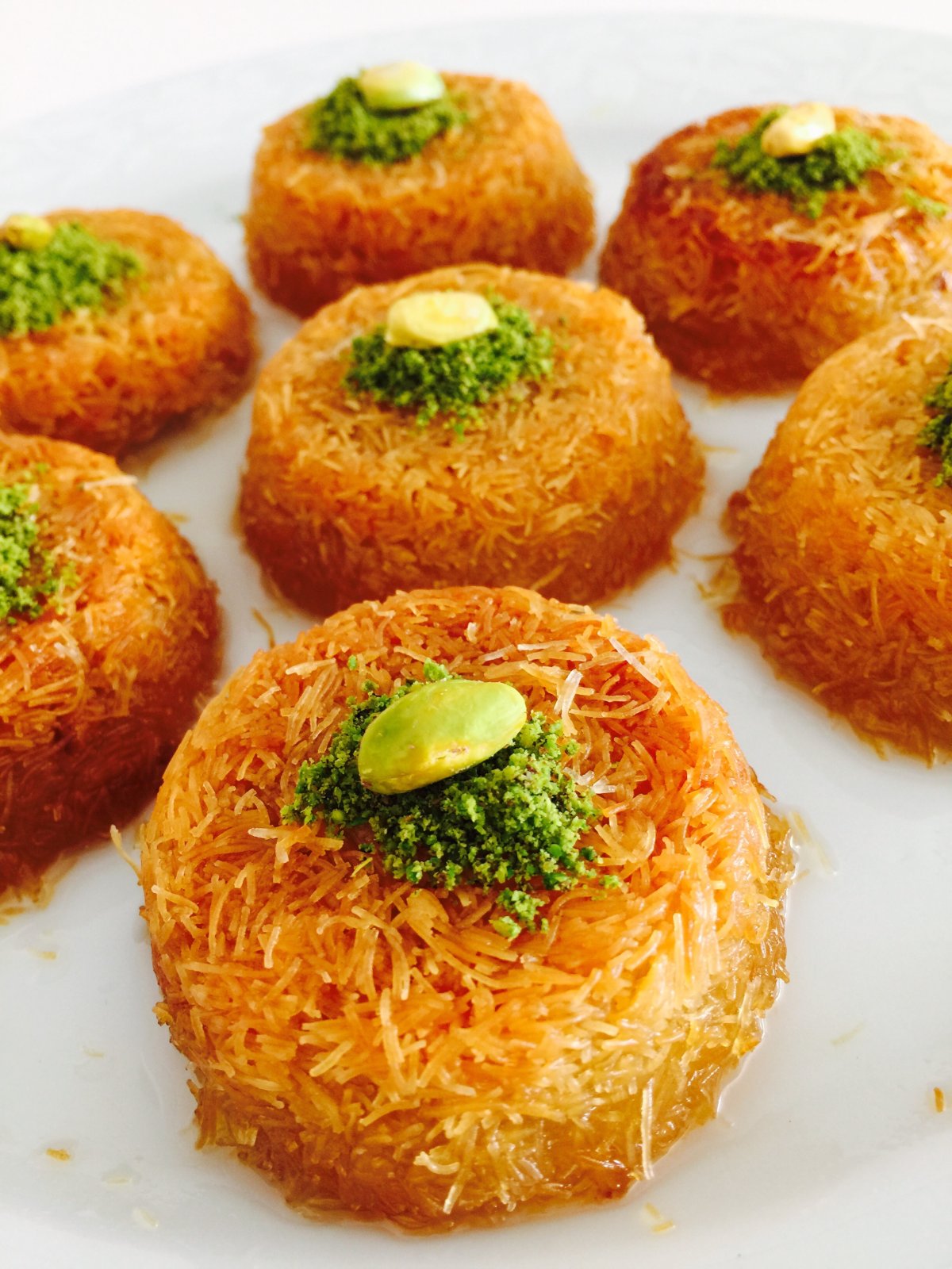 Turk tatlilari kunefe