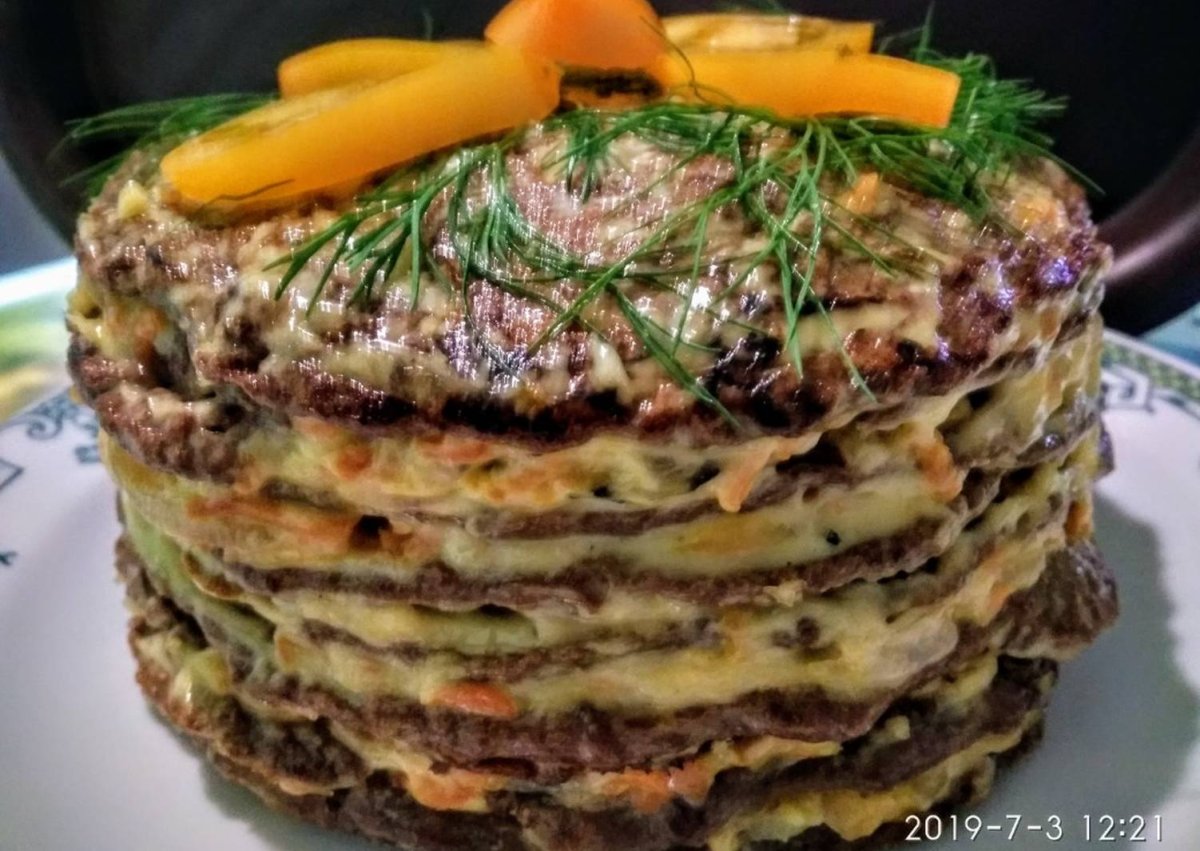 Торт печеночный фото на белом фоне