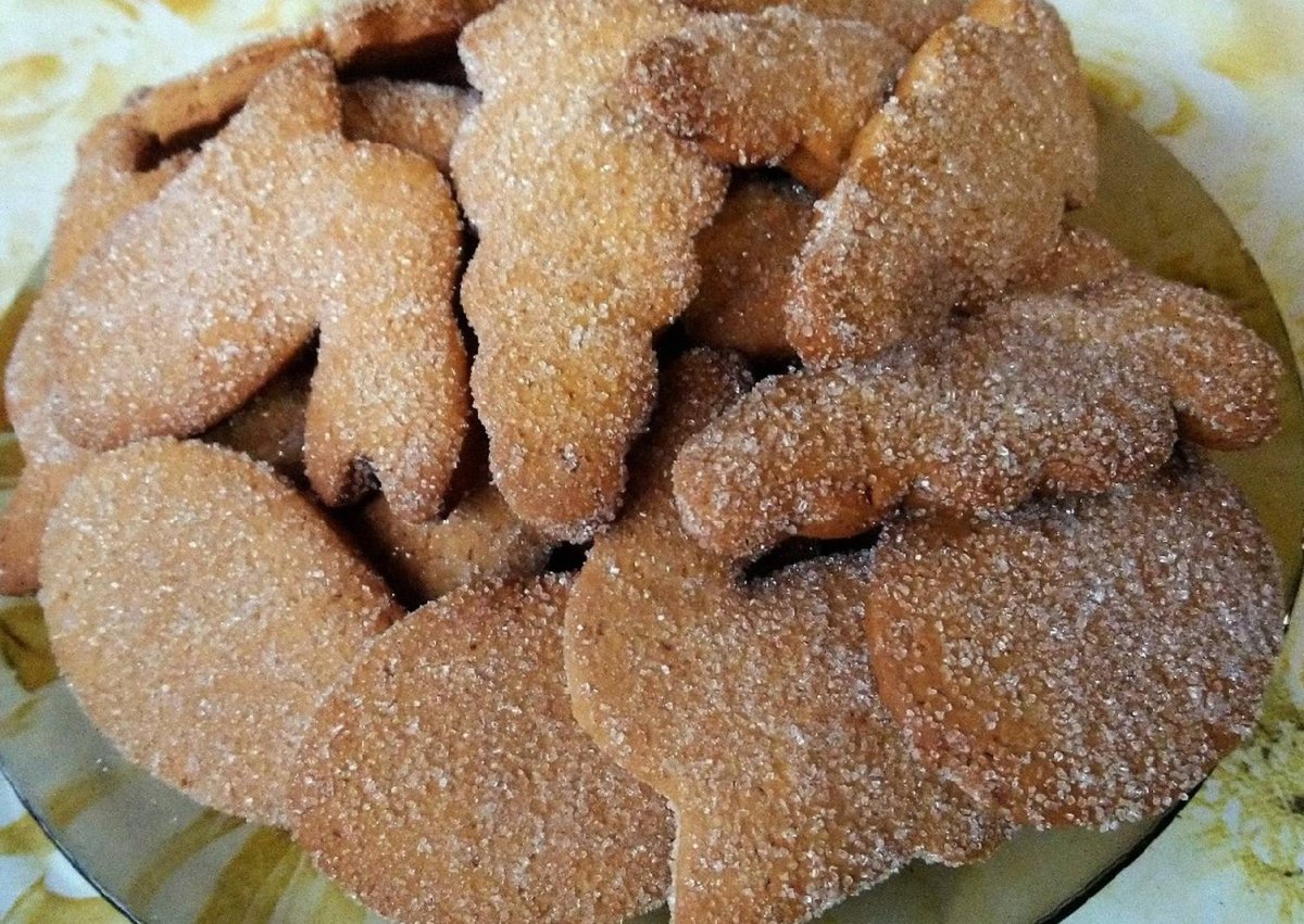 Песочное медовое печенье
