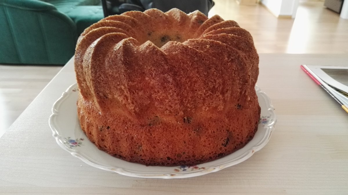 Маффин с черничным джемом