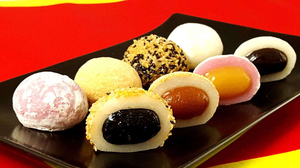 Японские сладости на палочке