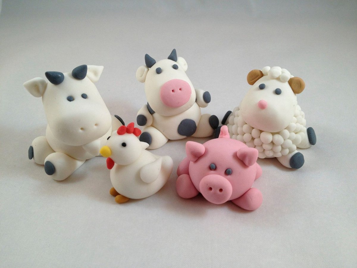 Игрушка корова с магнитиками