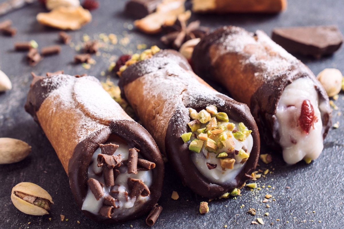 Канноли с творожным кремом