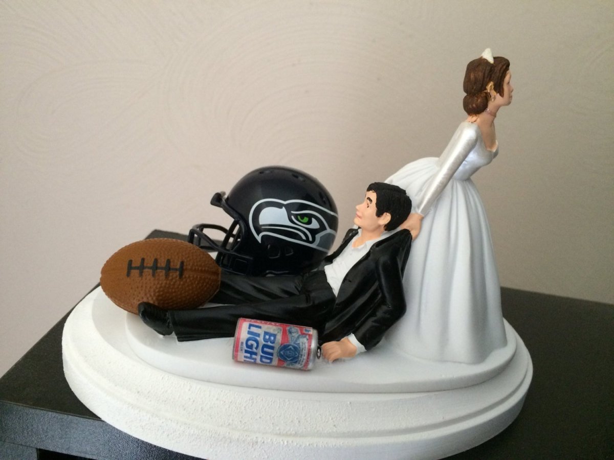 Rock Climbing Figures Wedding Cake