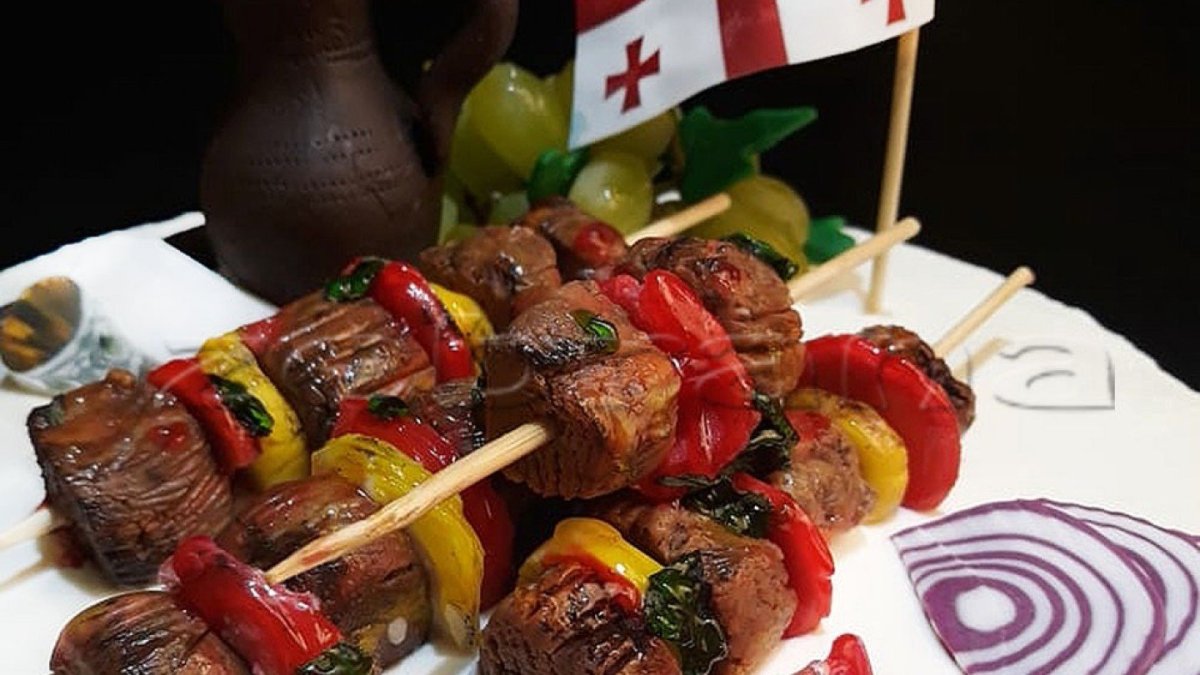 Мясное ассорти шашлык