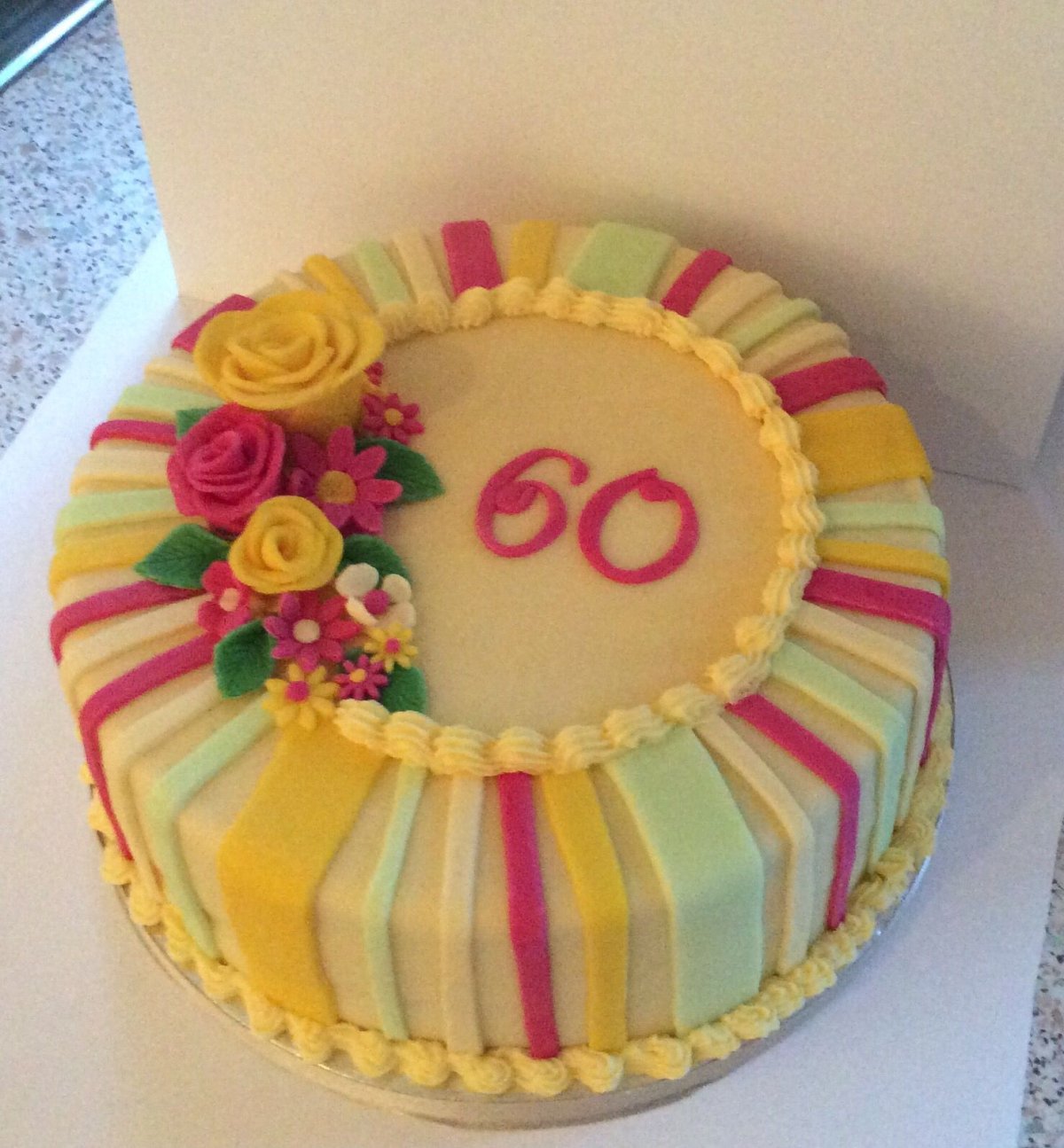 Торт на юбилей школы 50 лет