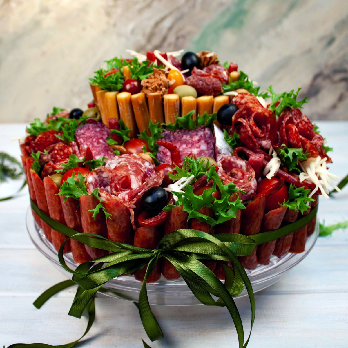 Мясной торт для мужчины
