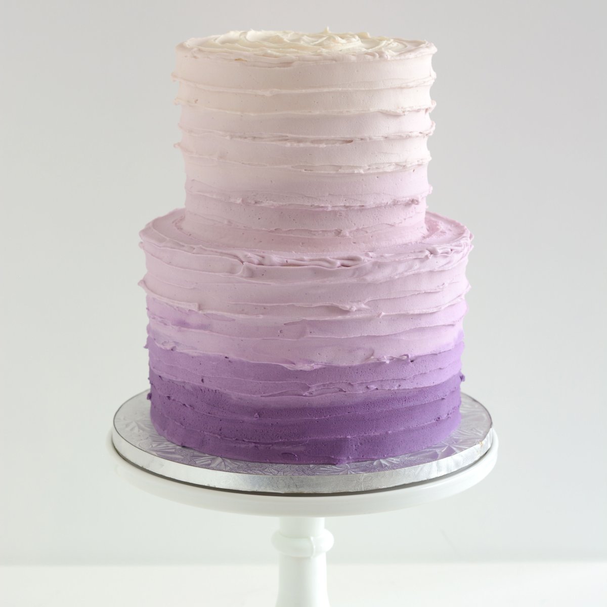 Розово фиолетовый торт