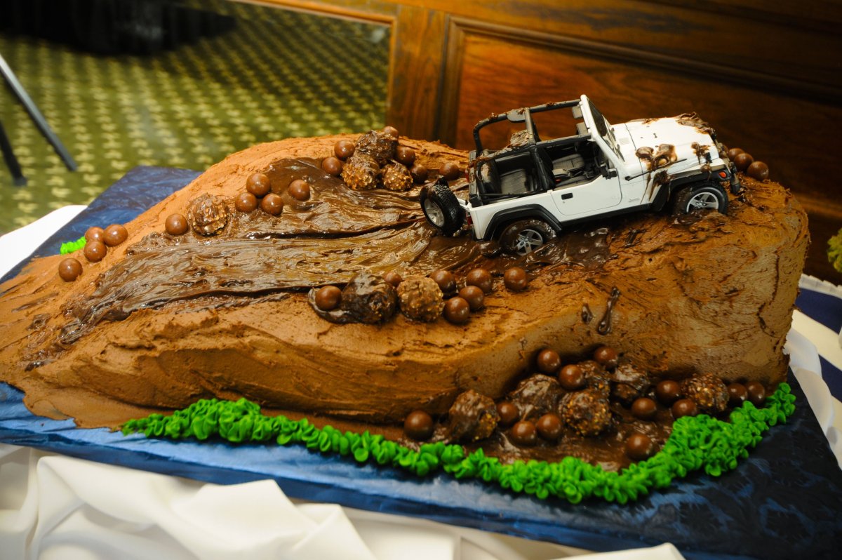 Jeep Wrangler Cake