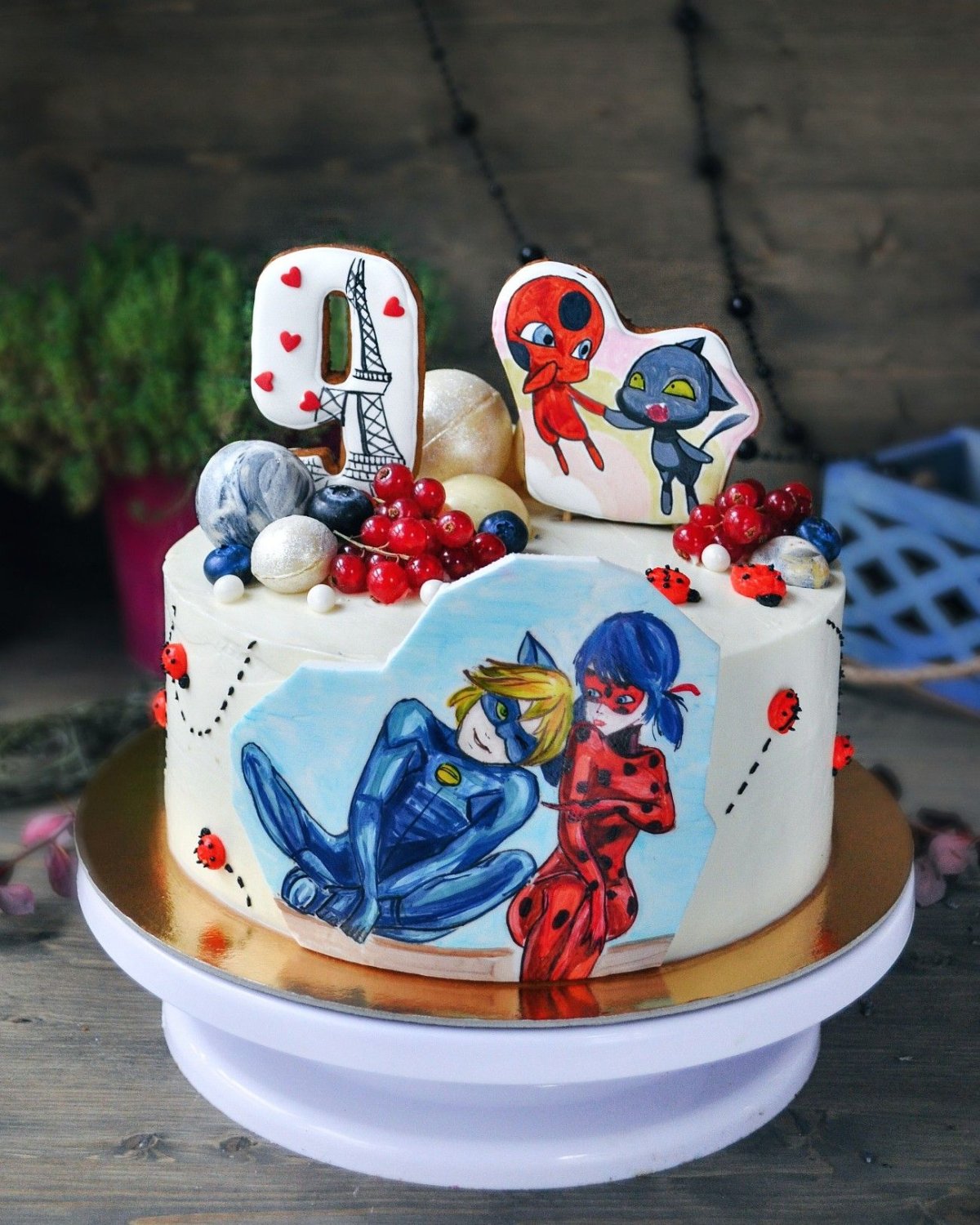 Торт Miraculous